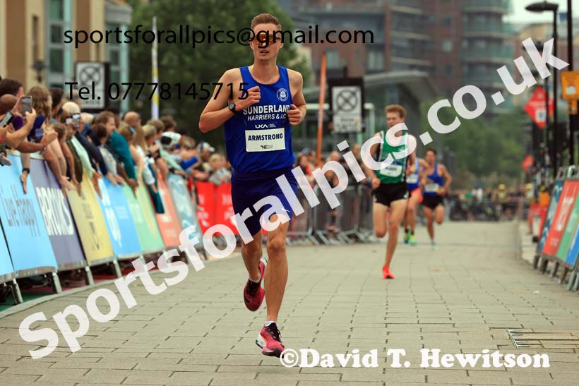 Mens 2024 UK Athletics 5k Road Champs., Newcastle/Gateshead Quayside.  Photo: David T. Hewitson/Sports for All Pics